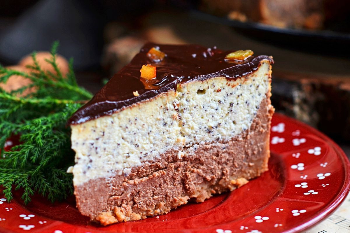 Poppy seed cheesecake brownie: A bittersweet Christmas treat
