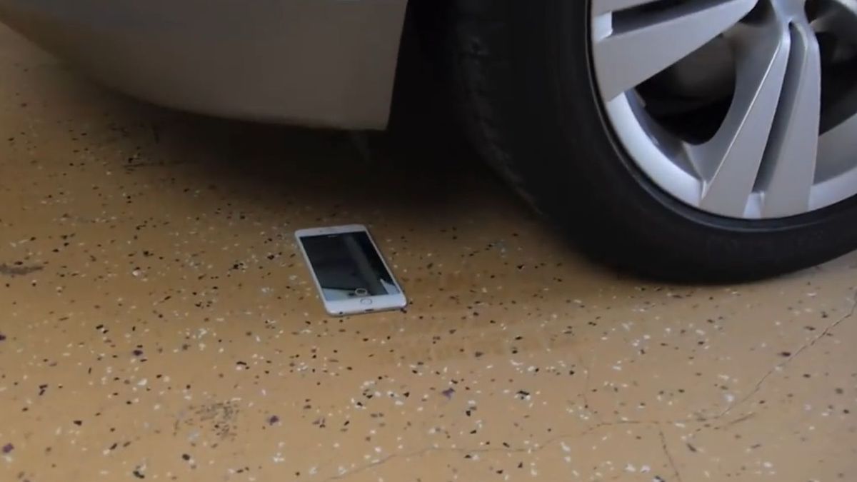 BMW kontra iPhone 6 Plus [wideo] 1