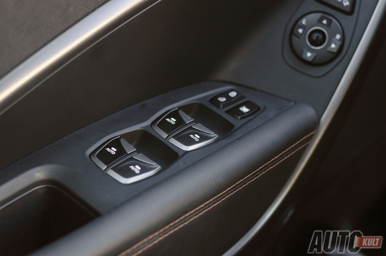 Hyundai Grand Santa Fe 2,2 CRDi Platinum - test [galeria zdjęć] 22