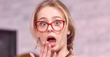 Internauta do Wiktorii Gąsiewskiej: "Jesteś w CIĄŻY?". Aktorka zawodowo rozprawiła się z niegrzecznym fanem... (FOTO)