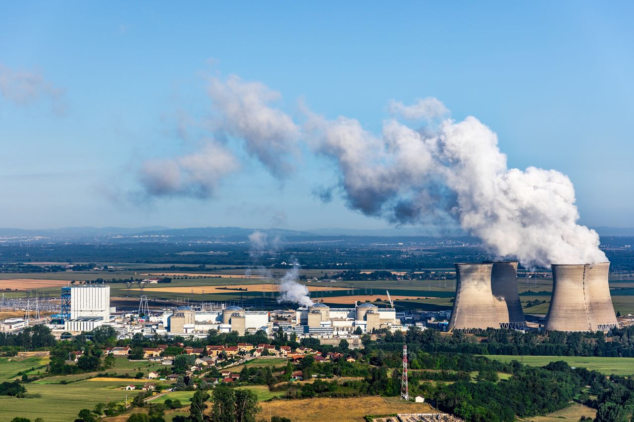 Upał we Francji. Jest problem z elektrowniami atomowymi