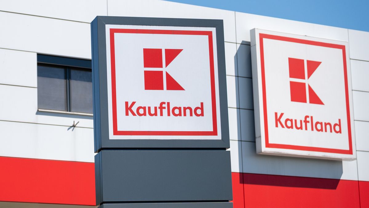 A Kaufland supermarket logo sign is seen in Skawina, Poland, on May 10, 2026. The signboard displays the brand logotype of the German hypermarket chain. (Photo by Marcin Golba/NurPhoto via Getty Images)