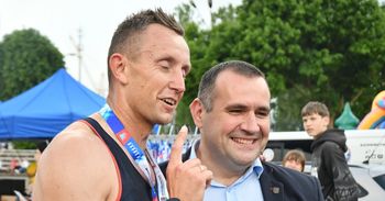 Nowiny: XI Bieg o Nowińskie Kominy. Wygrał Łukasz Woźniak. Zdjęcia
