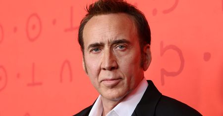 Nicolas Cage traci dom. Ziemia pochłania miliony dolarów