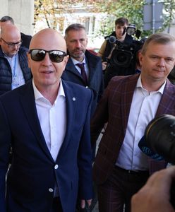 Sprawa granatnika. Były komendant policji stawił się w prokuraturze