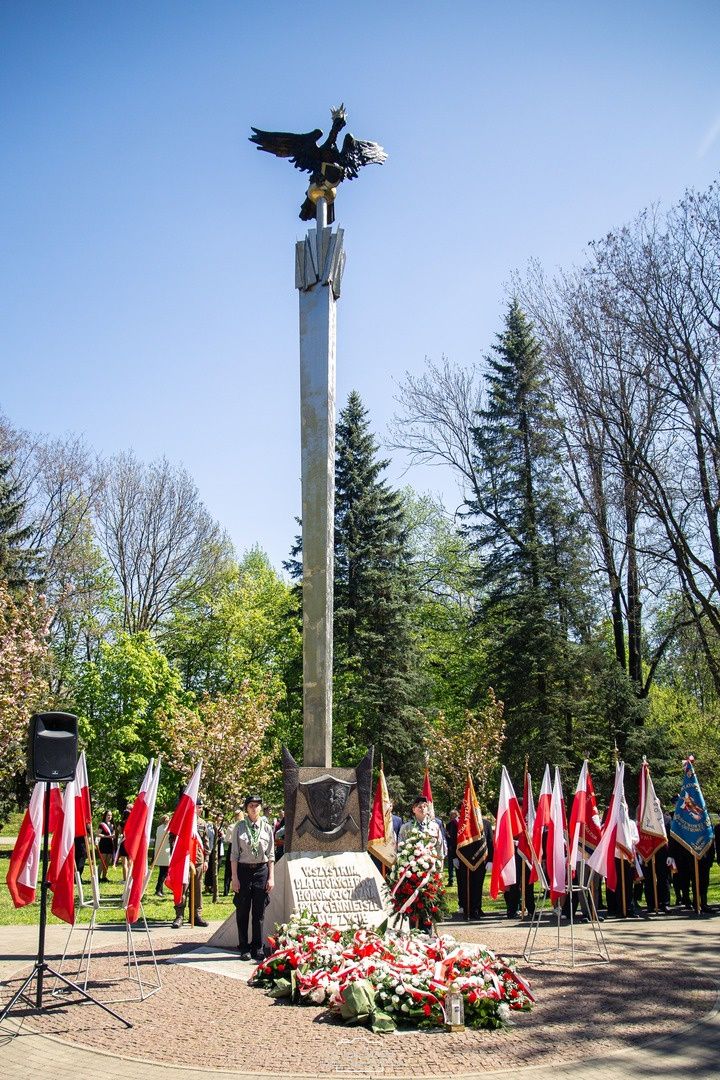 Ostrowiec Świętokrzyski uczcił 235. rocznicę uchwalenia Konstytu