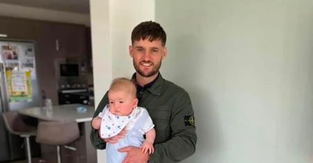Wracał z wieczoru kawalerskiego. Dźgnięty nożem Brytyjczyk jest w śpiączce