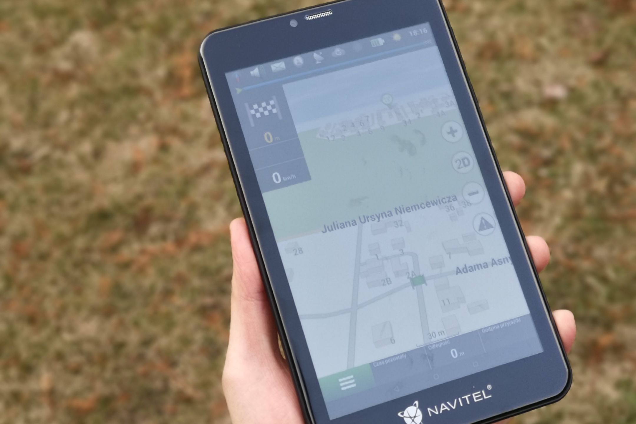NAVITEL T757 – test tabletu, który stara się zastąpić nawigację GPS w samochodzie 2