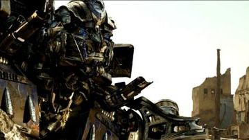 Ekscytujące fragmenty Transformers 2 1