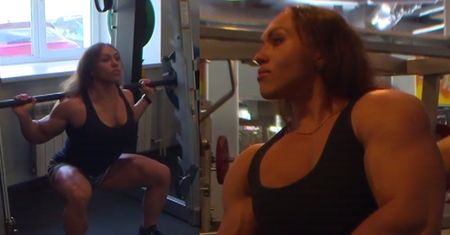 Rosjanka podnosi 240 kilo! "Zaczęłam ćwiczyć, gdy miałam 14 lat!"