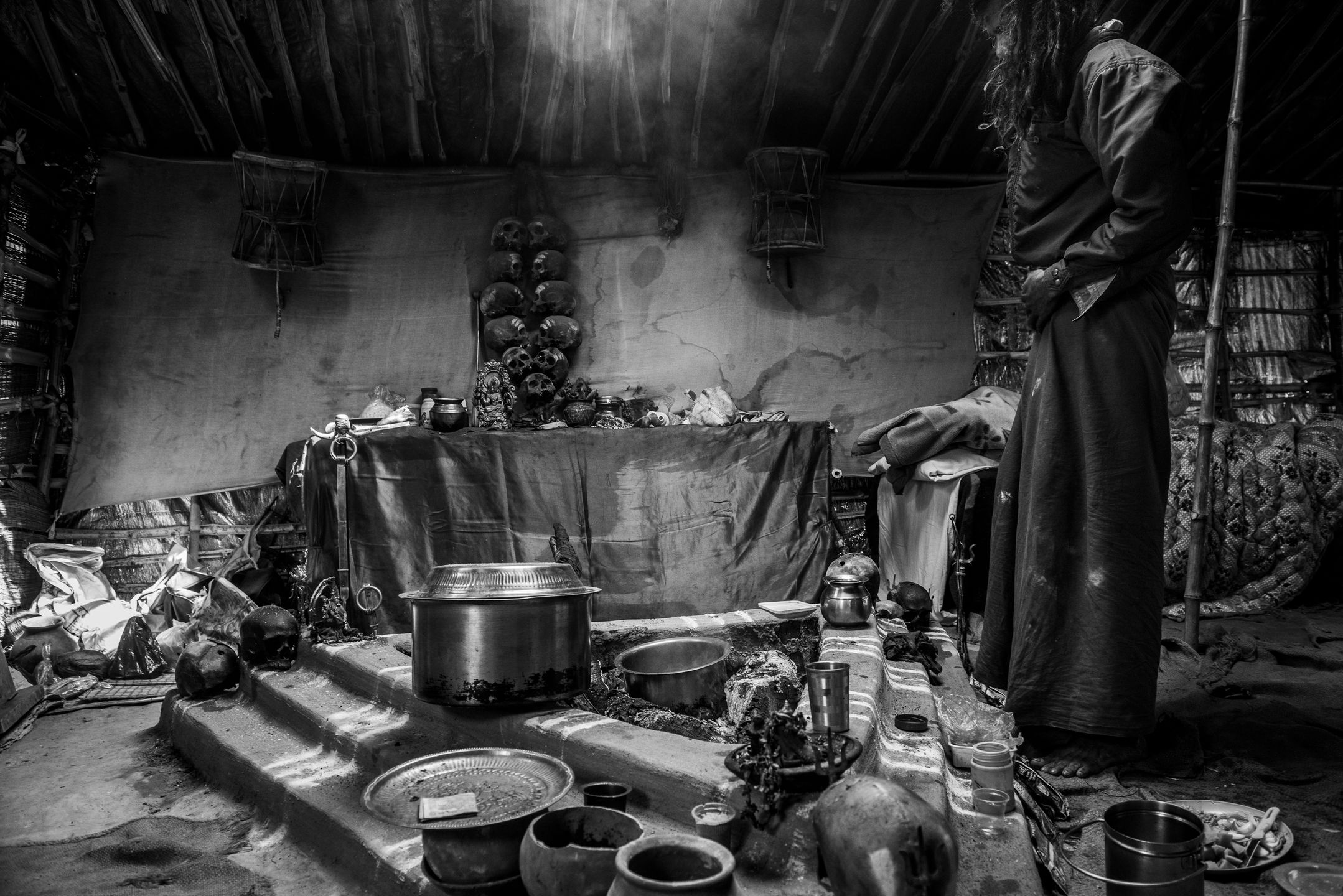 Tam, gdzie życie spotyka się ze śmiercią. Święte miasto Varanasi w obiektywie Szymona Barylskiego 18