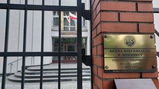 Dzieci skrzywdzone przez księży w diecezji sosnowieckiej. Jest już ich ponad 50! "Zgłaszają się kolejne osoby". Będzie nowy raport