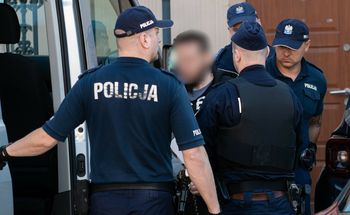 Skonstruował bombę, okaleczył kobietę. Jest wyrok ws. Błażeja K.