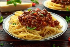 Sos do spaghetti. Wypróbuj domowej wersji, która zachwyci wszystkich domowników