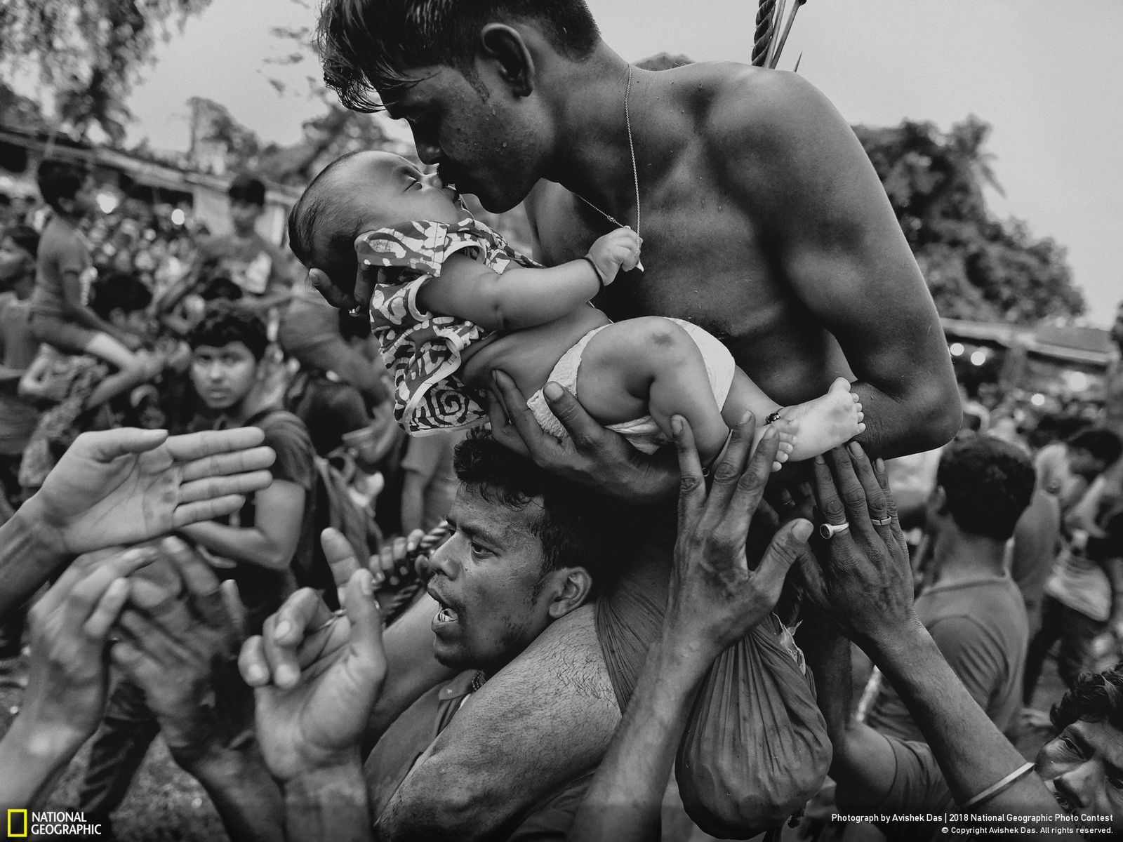 Cmentarzysko samochodów zwycięskim zdjęciem w Nat Geo Photo Contest 2018 10