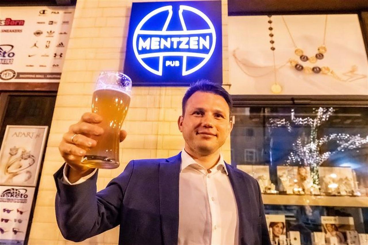 Pub Mentzena ze stratą. Tak chcą sobie z tym poradzić