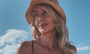 Agnieszka Woźniak-Starak w bikini zachwyciła fanów zdjęciami z Mazur. "PETARDA"