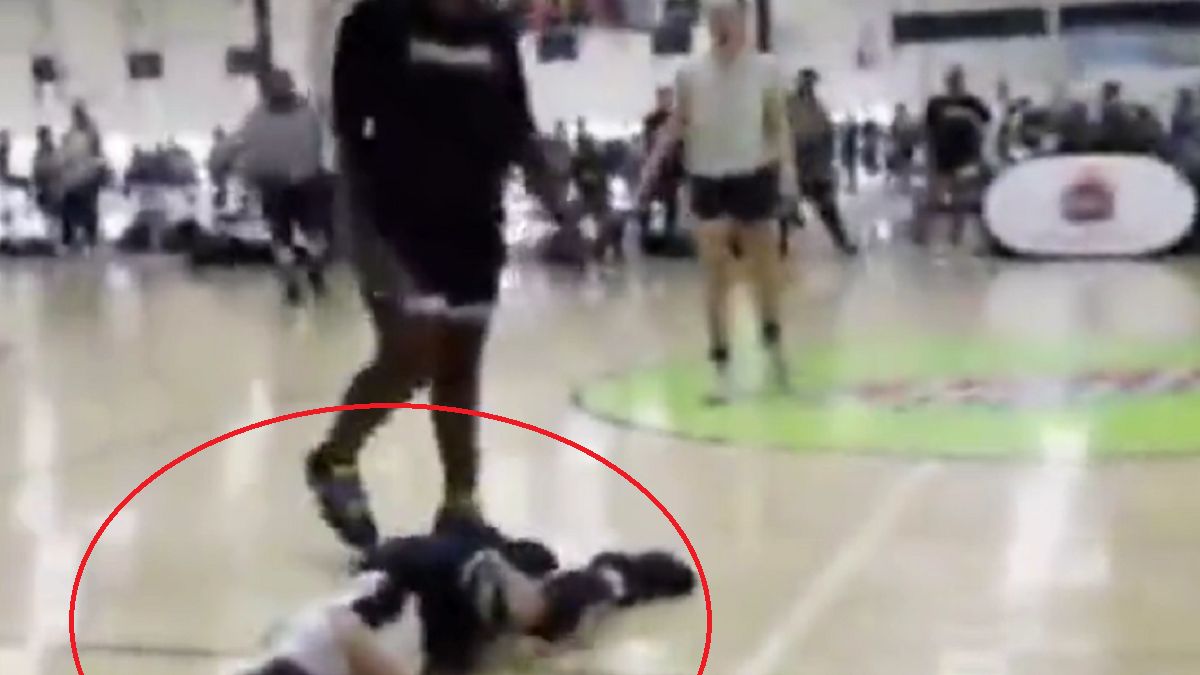 Spięcie w meczu koszykówki w USA