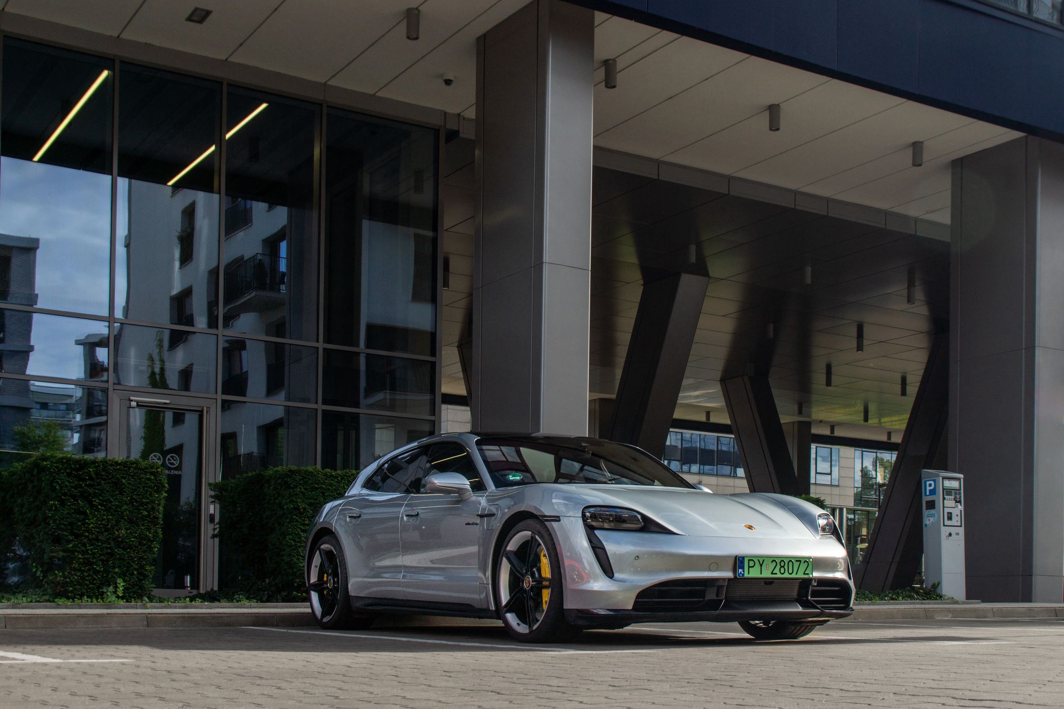 Porsche Taycan Turbo S Sport Turismo