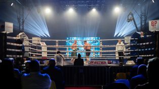 Białystok: Białystok Boxing Show IX. Bartłomiej Przybyła zdemolował Fina Tuomo Eronena