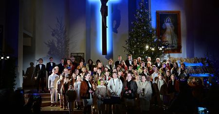 Wyjątkowy wieczór z Tatrzańskim Chórem "Szumny" i Scholą "Bogu Miłe"