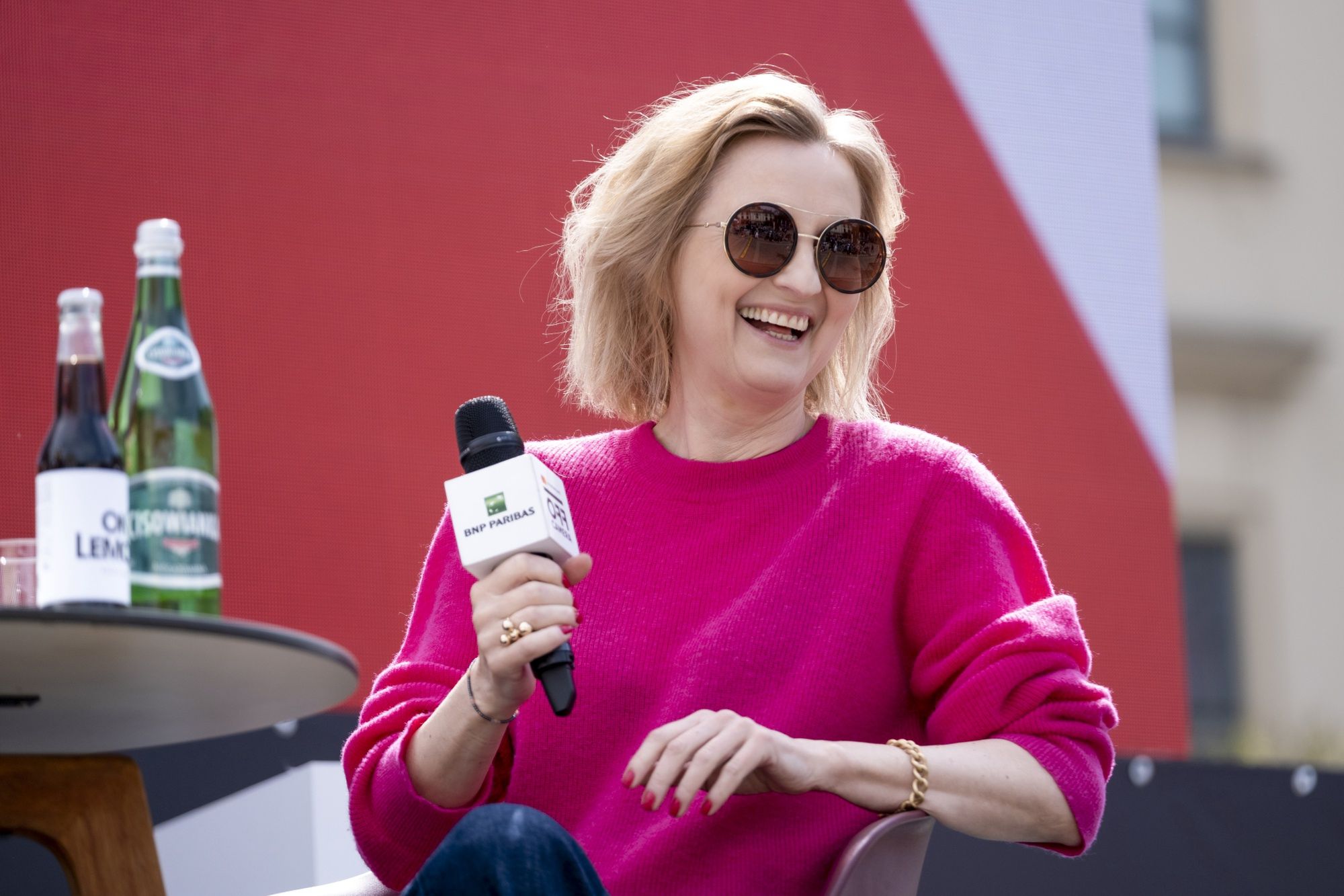 Izabela Kuna zapozowała topless na okładce magazynu. Internauci zachwyceni (FOTO)