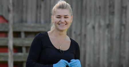 "Rolnik szuka żony": Klaudia sprzedaje choinki. Znamy ceny