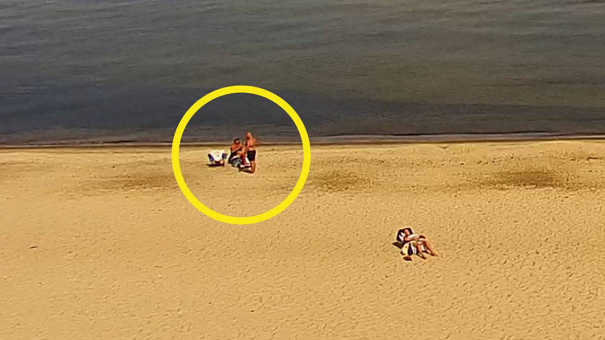 Wtorkowa sytuacja na plaży w Międzywodziu.