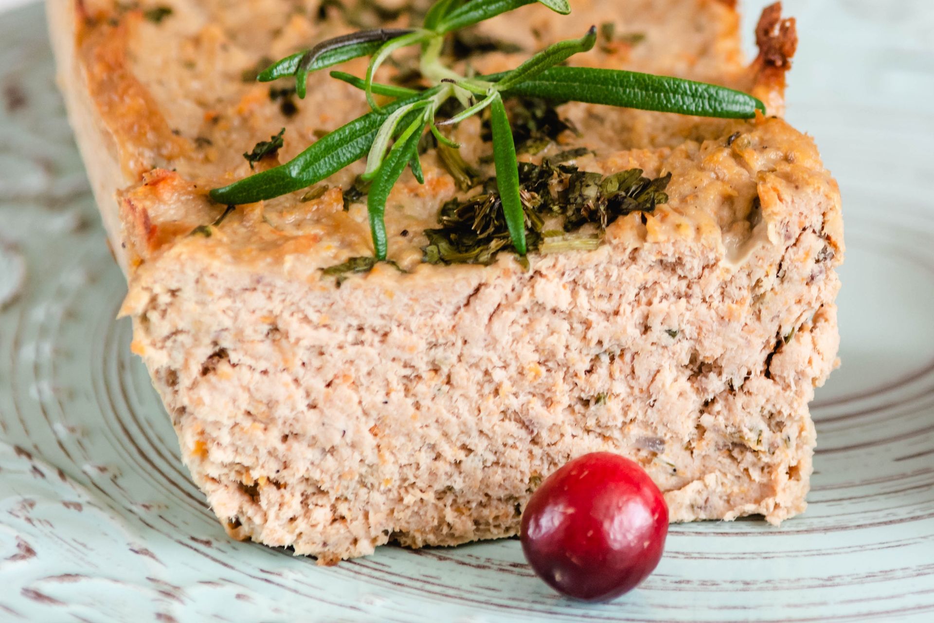 To najlepszy pasztet na Wielkanoc. Z tego przepisu wychodzi idealny za każdym razem