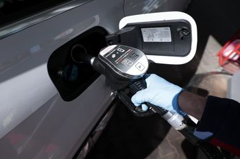 Ceny paliw. W ostatnich dniach najbardziej staniał olej napędowy
