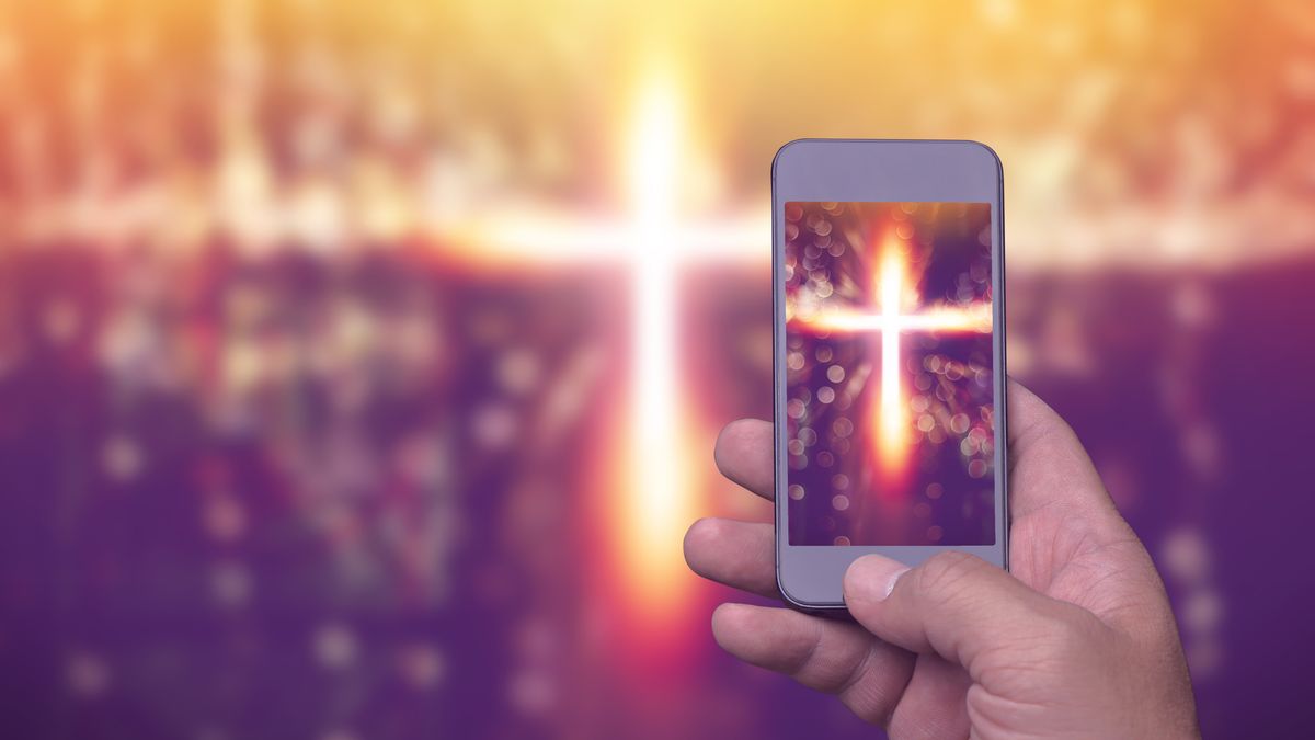 Katoflix to nowy serwis VOD skupiający się na tematyce katolickiej, fot. thanasus/Shutterstock