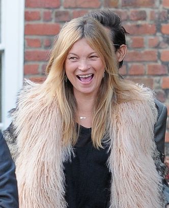 Kate Moss: "Latanie samolotem jest BARDZO RELAKSUJĄCE!"