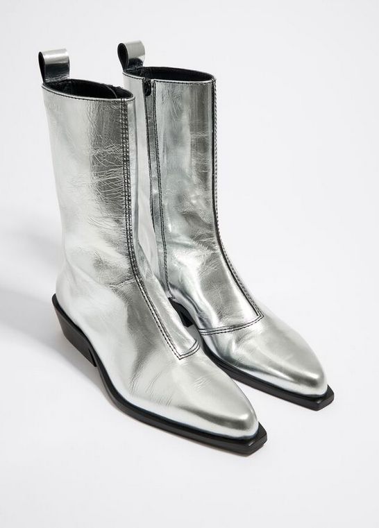Metaliczne buty