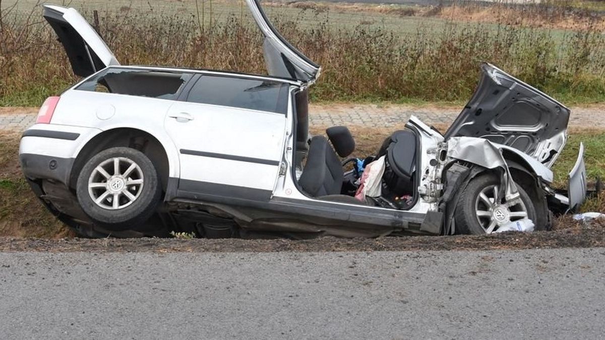 Passat trafi zapewne na złom