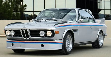 Tym BMW mógłby jeździć Batman. Zostało sprzedane za ogromne pieniądze