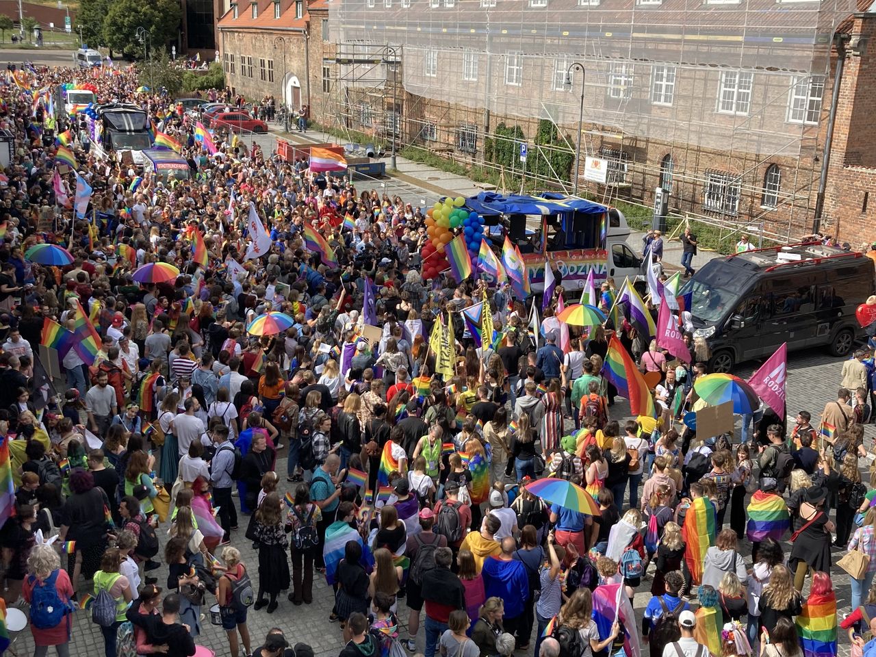 "Gdańsk jest dzisiaj tęczowy". Marsz Równości przeszedł ulicami miasta