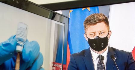 Niepotrzebny urząd i zbędne wydatki? NIK uderzyła w Michała Dworczyka