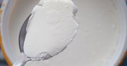 Masz problem z laktozą? Wybierz ten typ jogurtu, a brzuch ci podziękuje