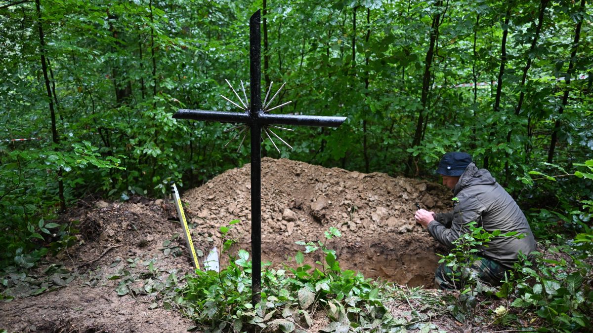 Prace ekshumacyjne we wsi Jureczkowo: zdj. poglądowe