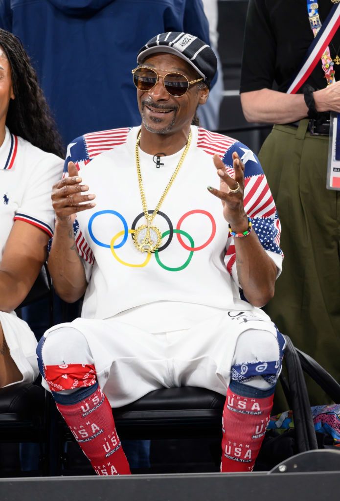 Snoop Dogg makes millions in Paris