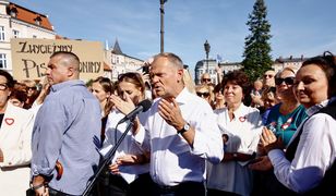 Wyniki sondażu nie ucieszą PiS: wygra, ale nie zatryumfuje