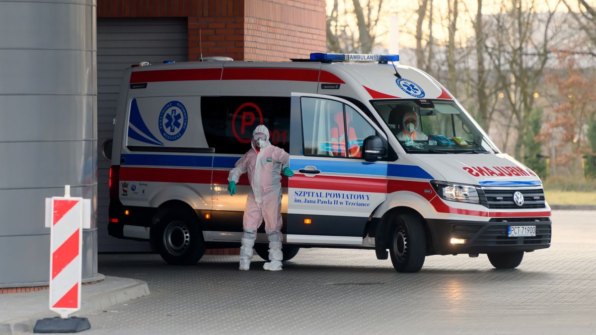 Białopole. Ksiądz z koronawirusem odprawiał ceremonie