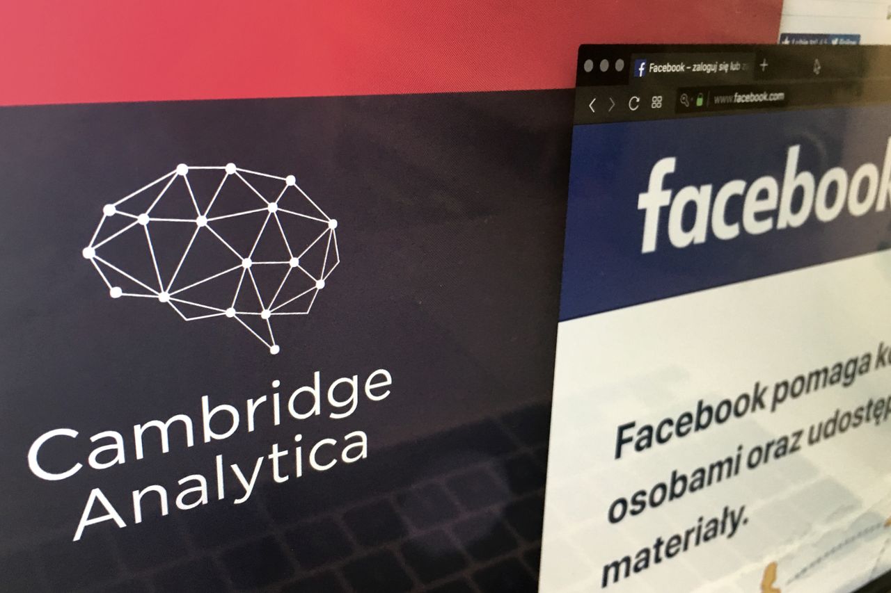 Bankructwo Cambridge Analytica to wina złej prasy, a nie braku etyki na Facebooku