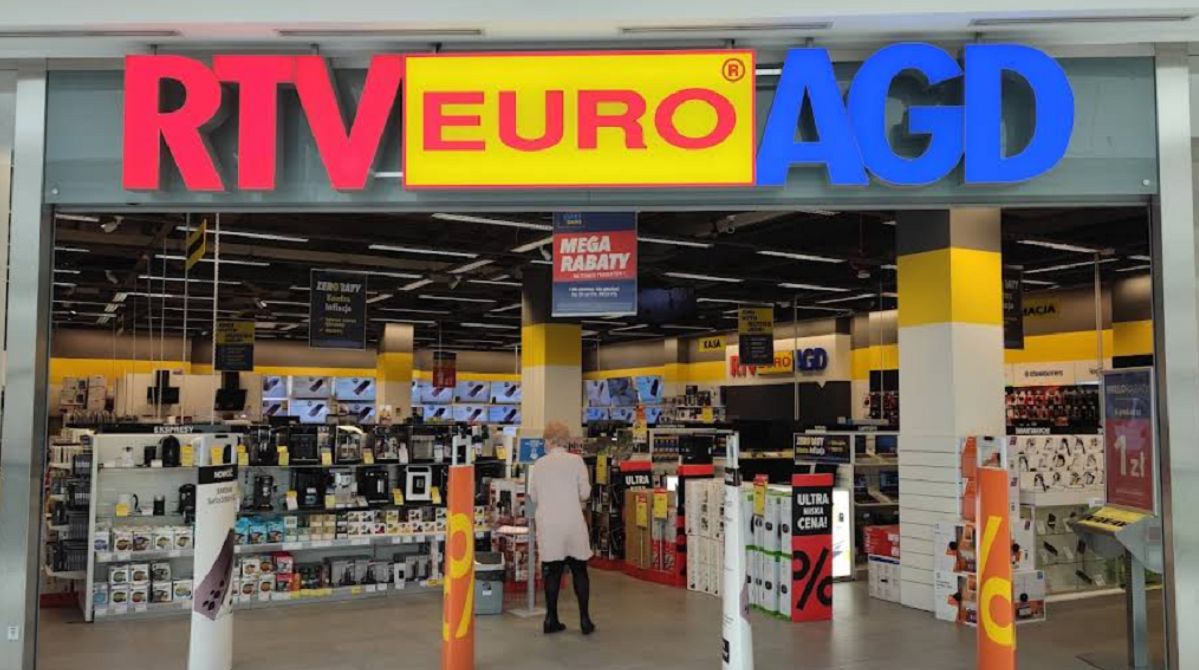 1799 zł zamiast 2299 zł. RTV Euro AGD obniża cenę za pralkę