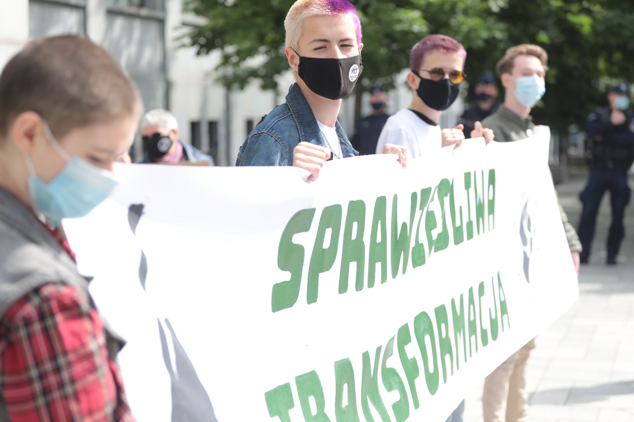 Warszawa. Protest przed siedzibą PGE