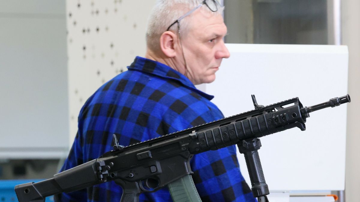 Polska fabryka broni Łucznik zwiększa produkcję