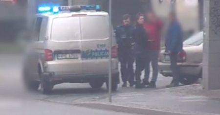 Policjanci zobaczyli go na monitoringu. Niebywałe, jak to tłumaczył