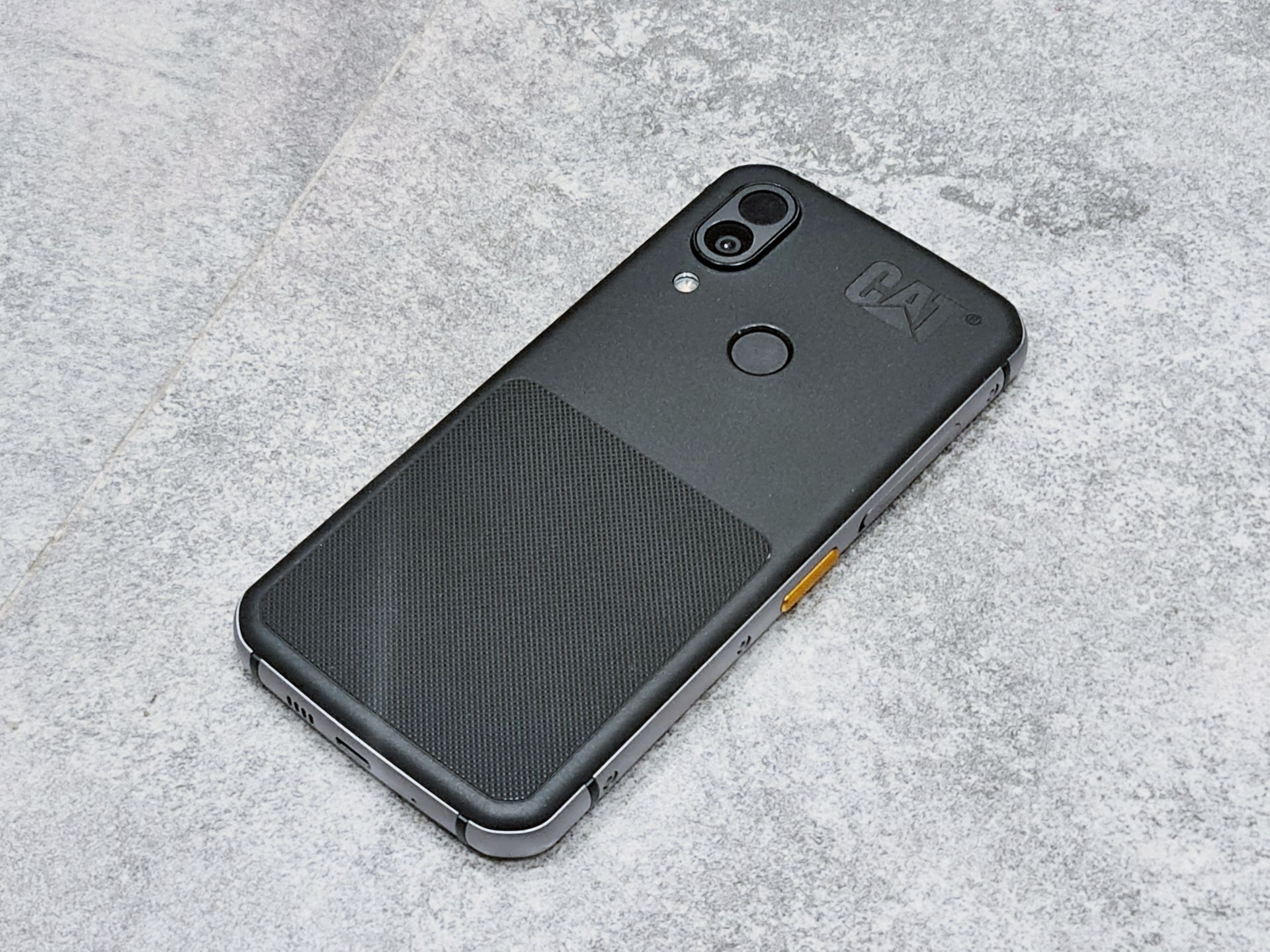 Miło widzieć tak przemyślany telefon. CAT S62 Pro z kamerą termowizyjną: test 18