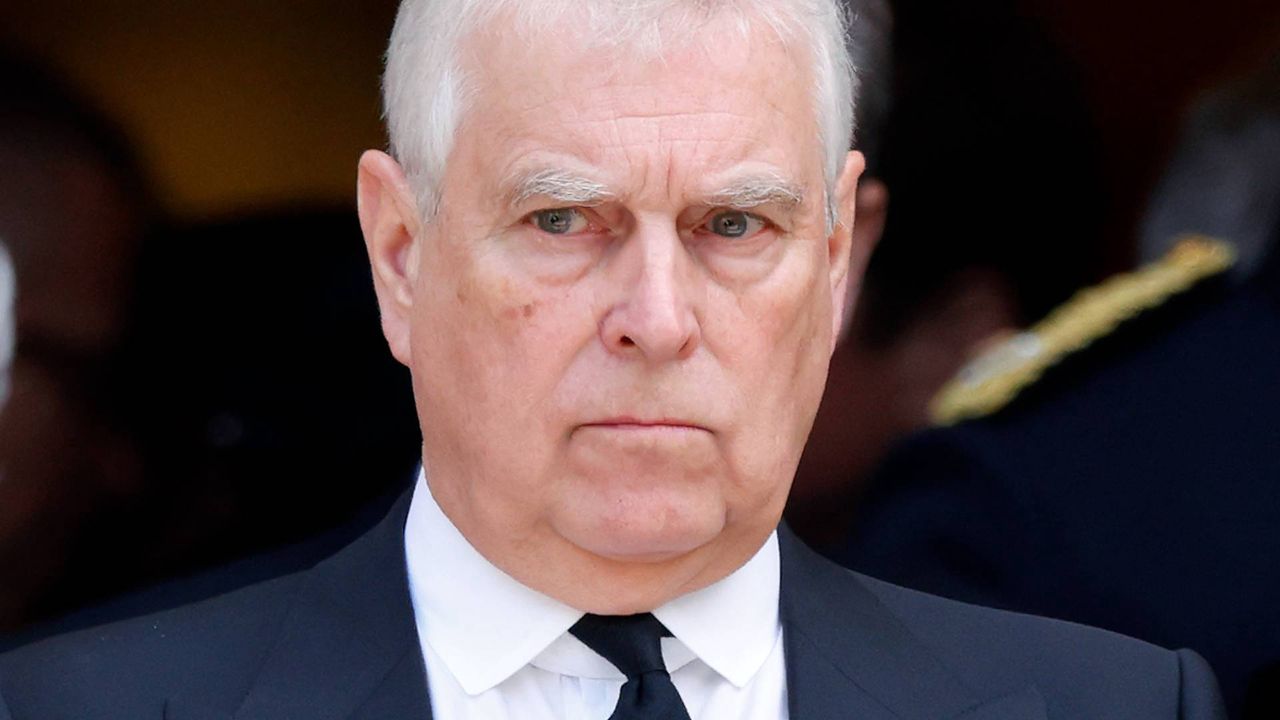 Książę Andrzej pozbawiony tytułów