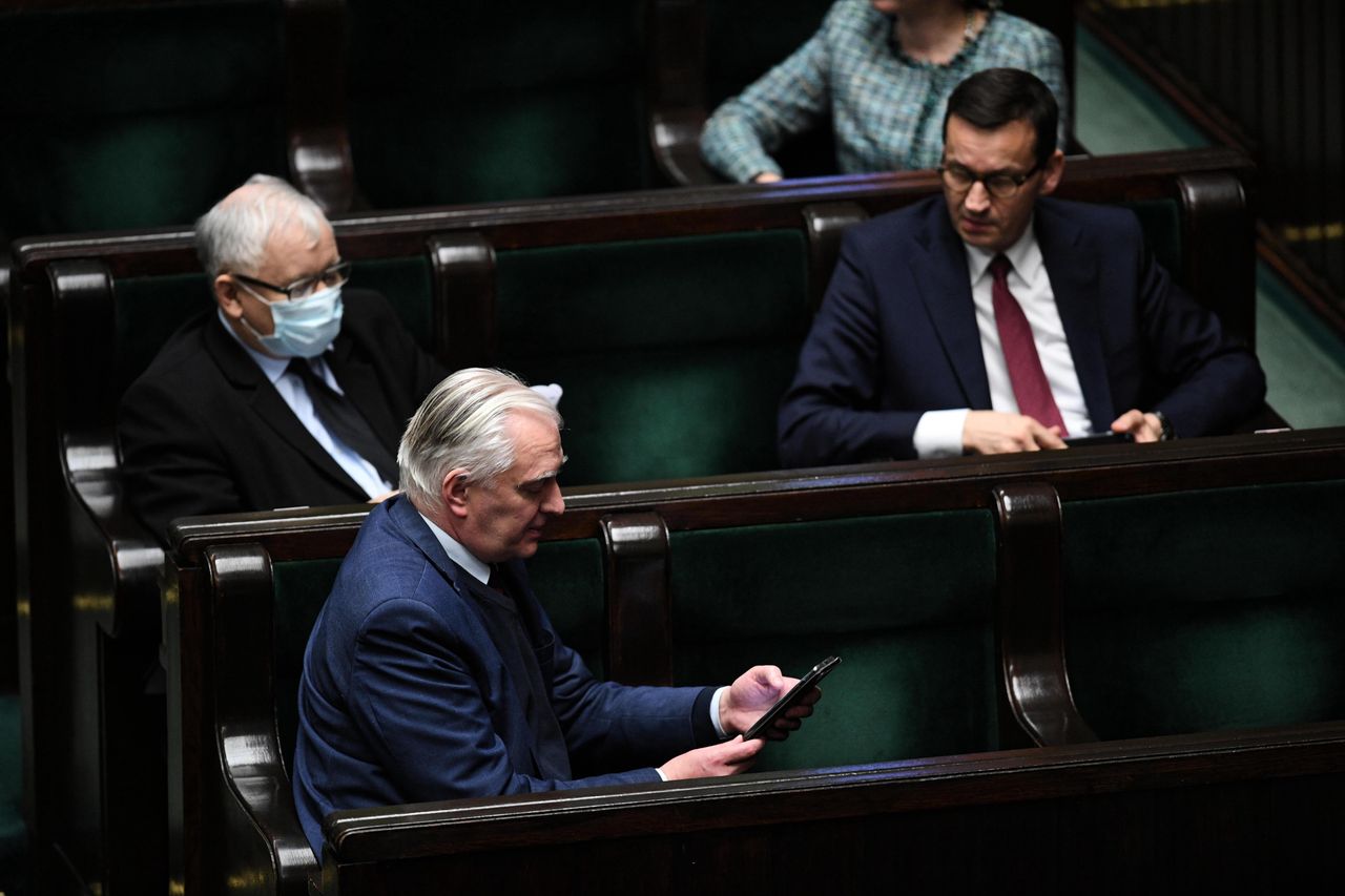 PiS będzie w kleszczach. We wrześniu w Sejmie znajdą się jednocześnie Polski Ład i budżet?